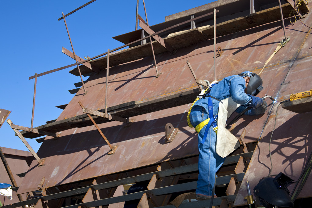 알루미늄에 적합한 MIG 토치 선택